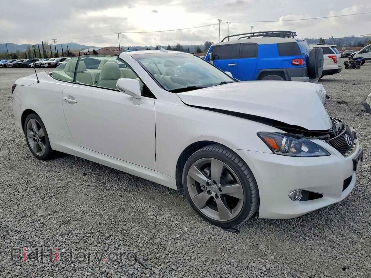 2011 LEXUS IS - VIN: JTHFF2C21B2521039 - Photo 4