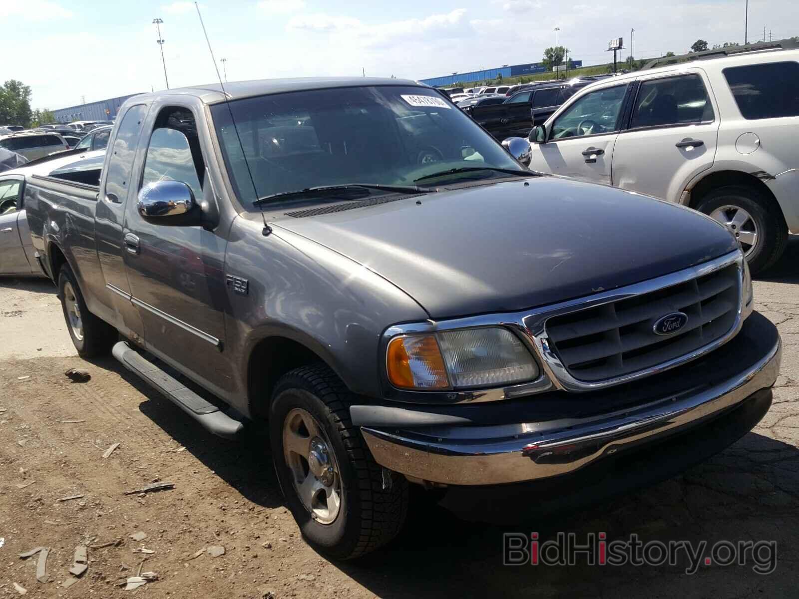 Photo 2FTRX172X2CA87529 - FORD F150 2002