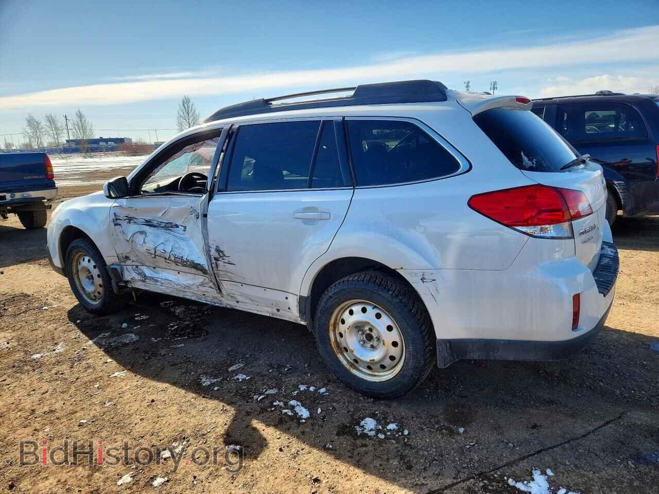 2014 SUBARU OUTBACK - VIN: 4S4BRGDC4E3300590 - Фото 2