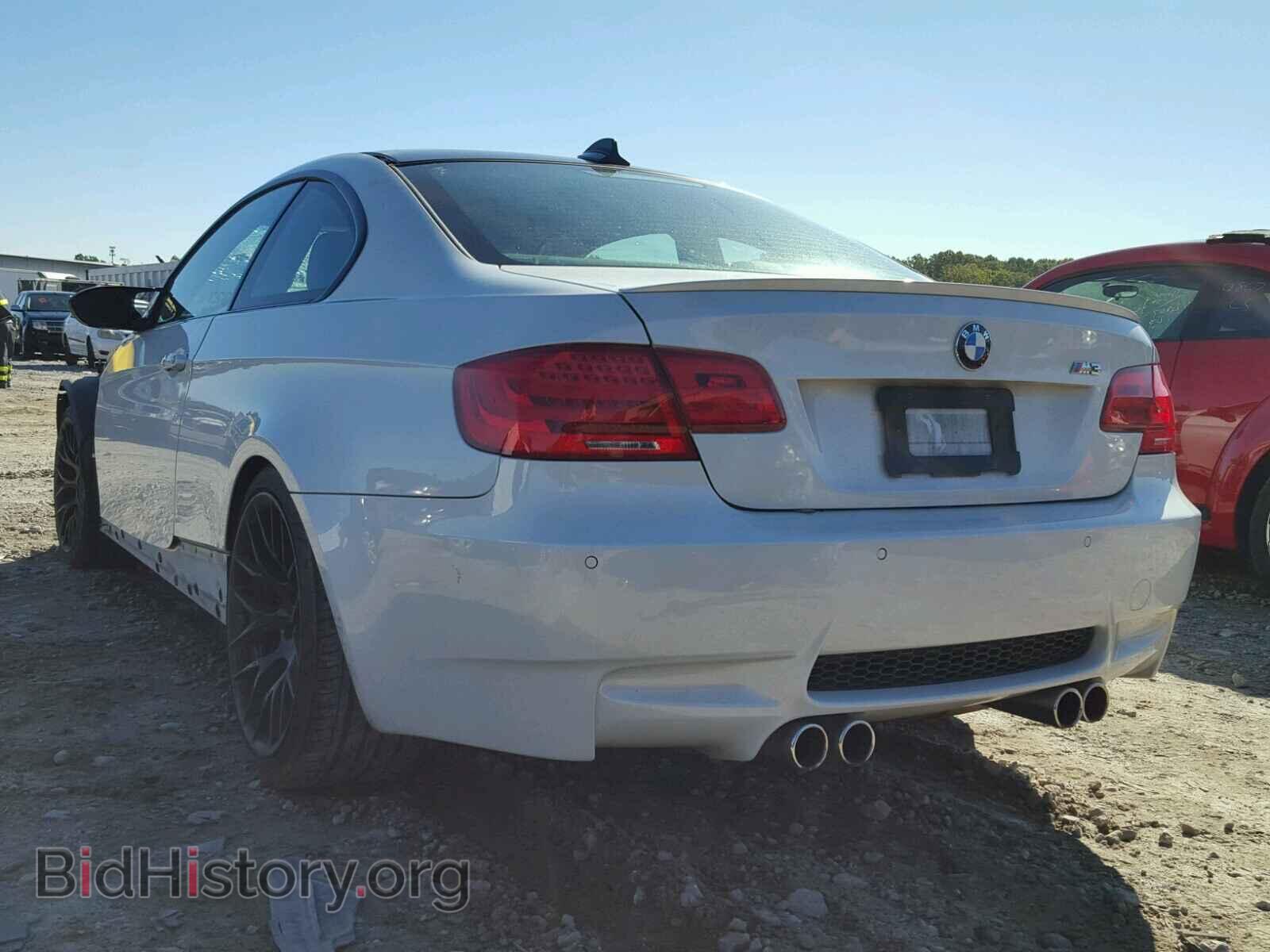 2013 BMW M3 - VIN: WBSKG9C54DJ594617 - Фото 3