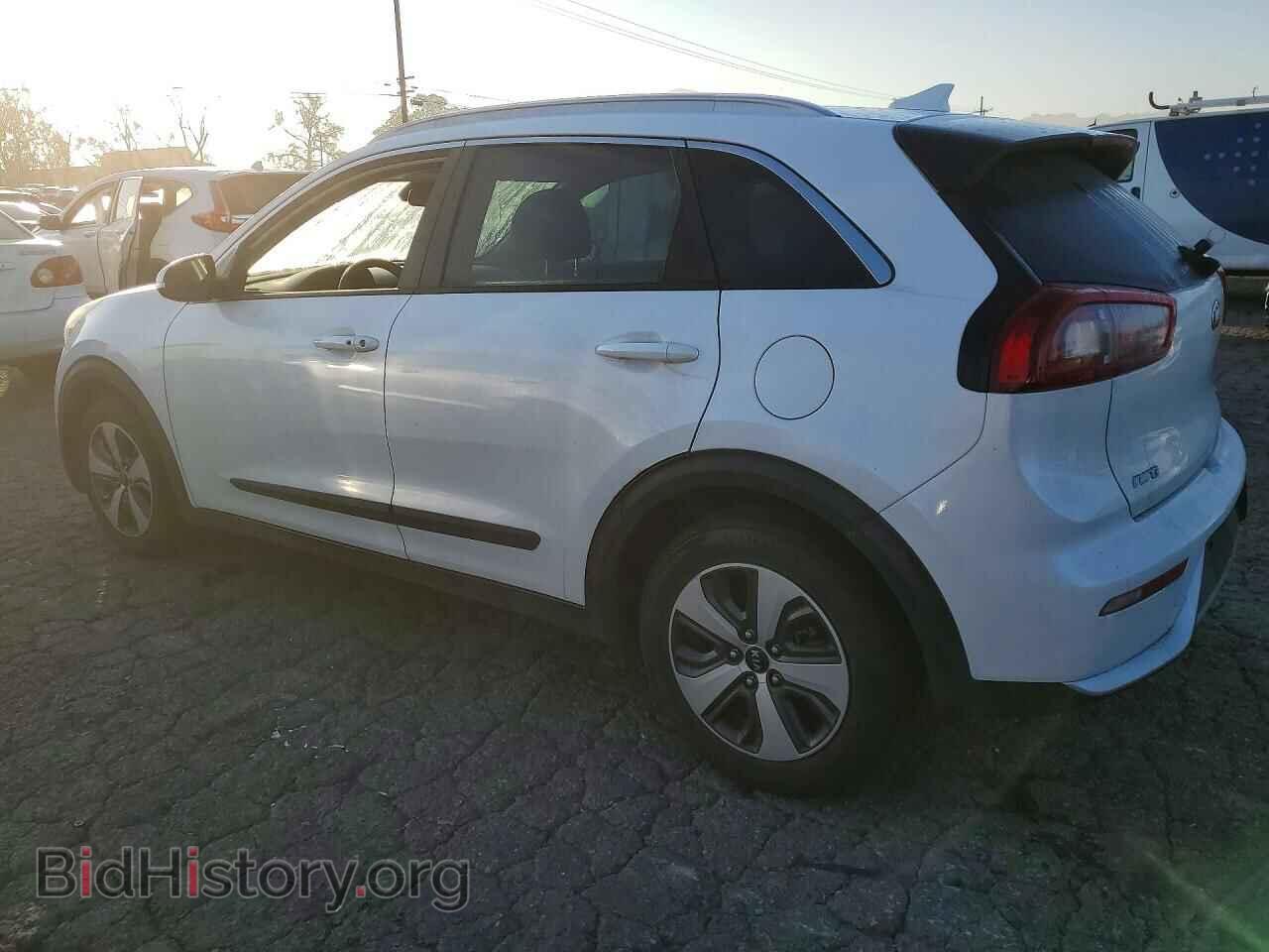2017 KIA NIRO - VIN: KNDCC3LC0H5057518 - Фото 2