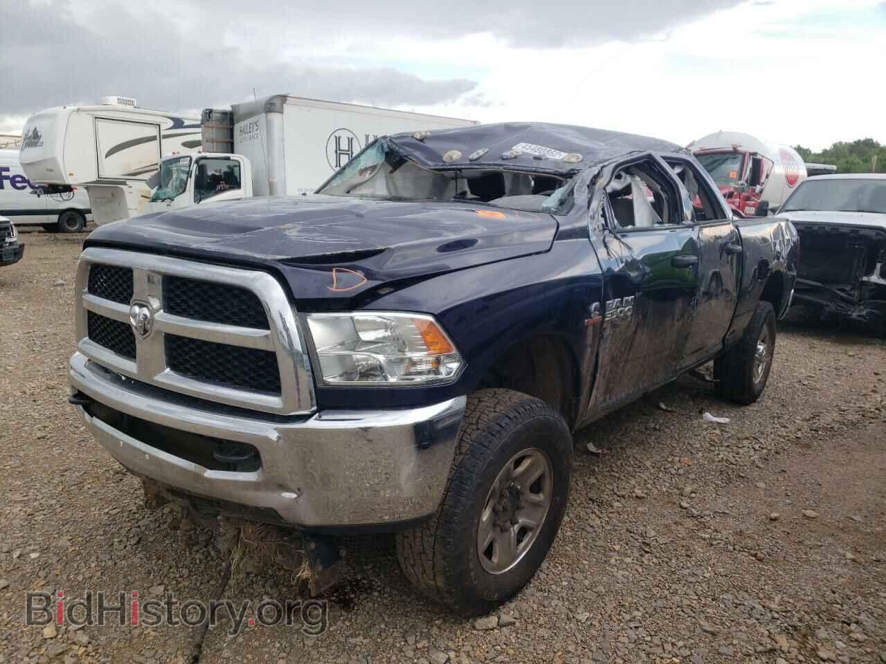2015 RAM 3500 - VIN: 3C63R3CL2FG678397 - Фото 2