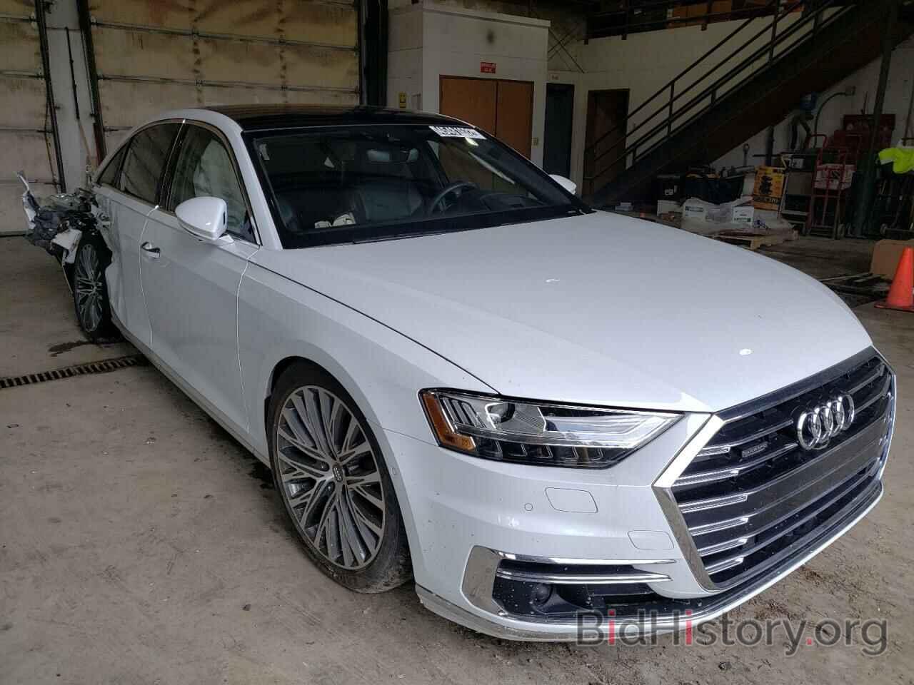 Photo WAU8DBF88KN019253 - AUDI A8 2019