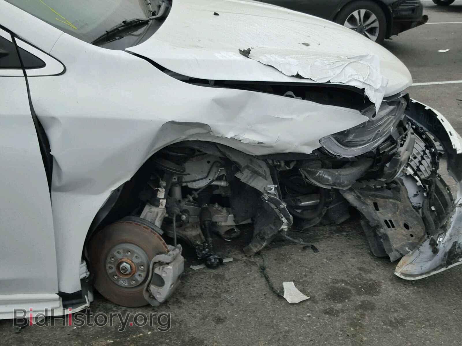2015 CHRYSLER 200 - VIN: 1C3CCCAB3FN746352 - Фото 9