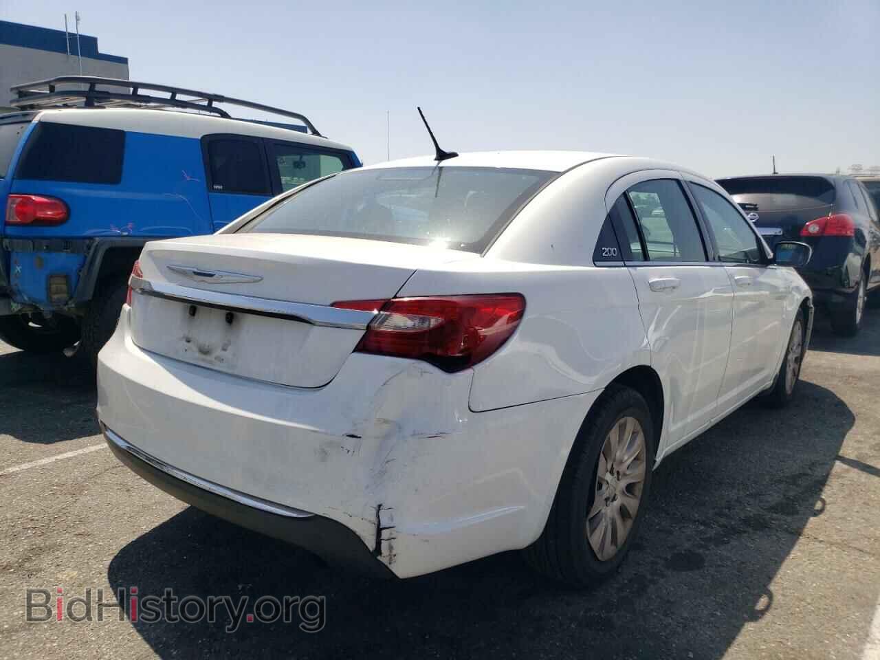 2012 CHRYSLER 200 - VIN: 1C3CCBAB5CN167322 - Фото 4