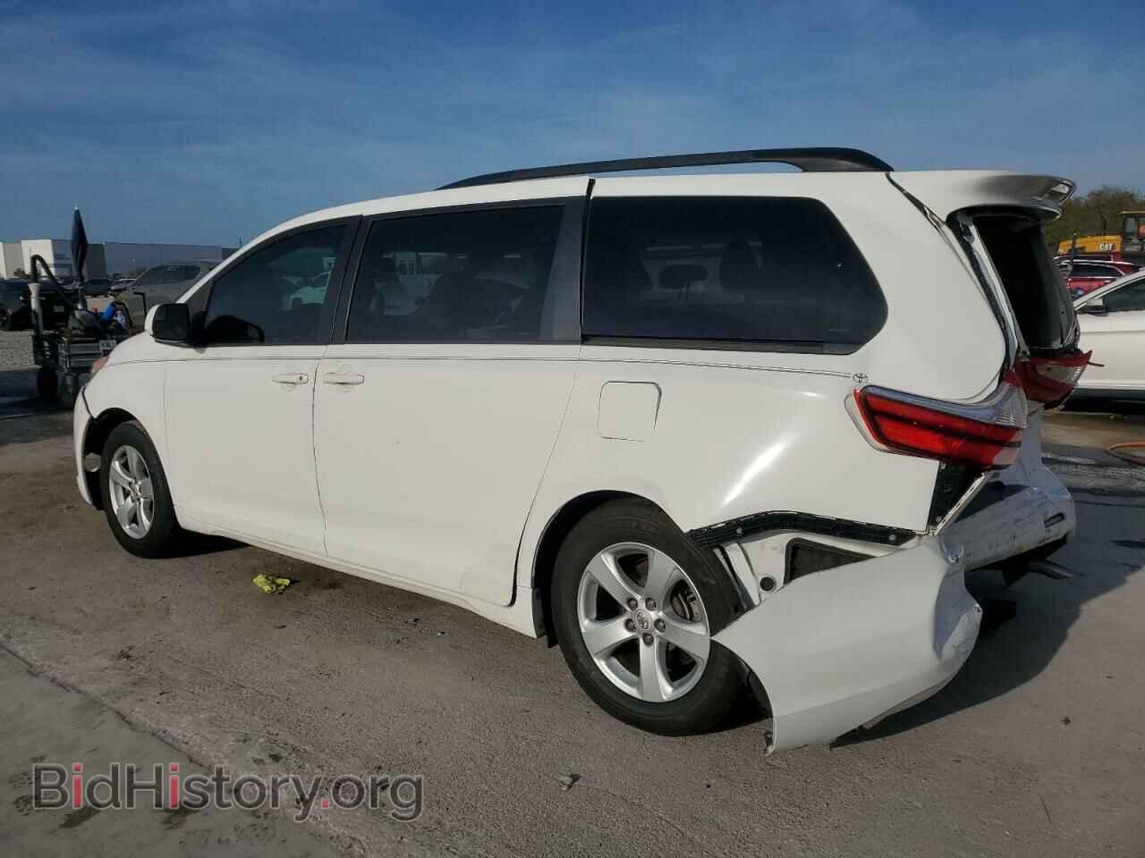 2015 TOYOTA All Models - VIN: 5TDKK3DC5FS671663 - Photo 2