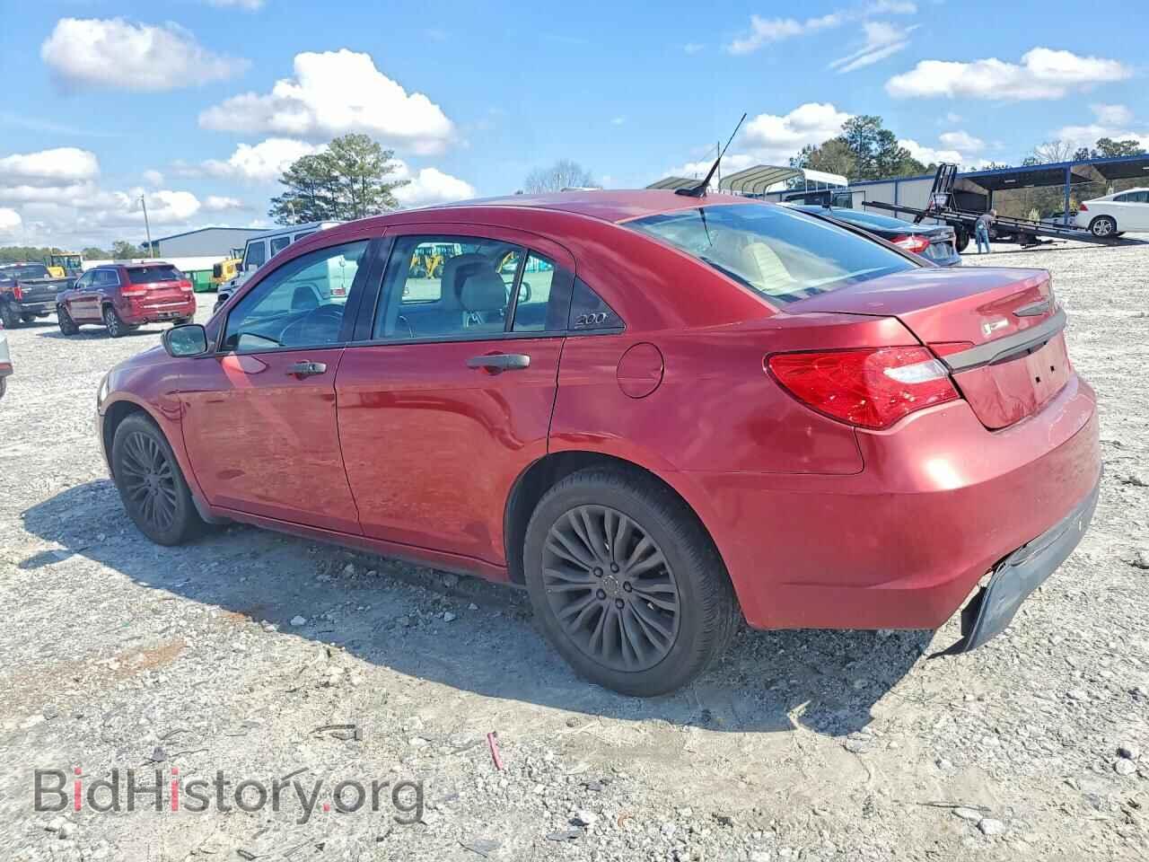 2011 CHRYSLER 200 - VIN: 1C3BC2FB5BN531239 - Фото 2
