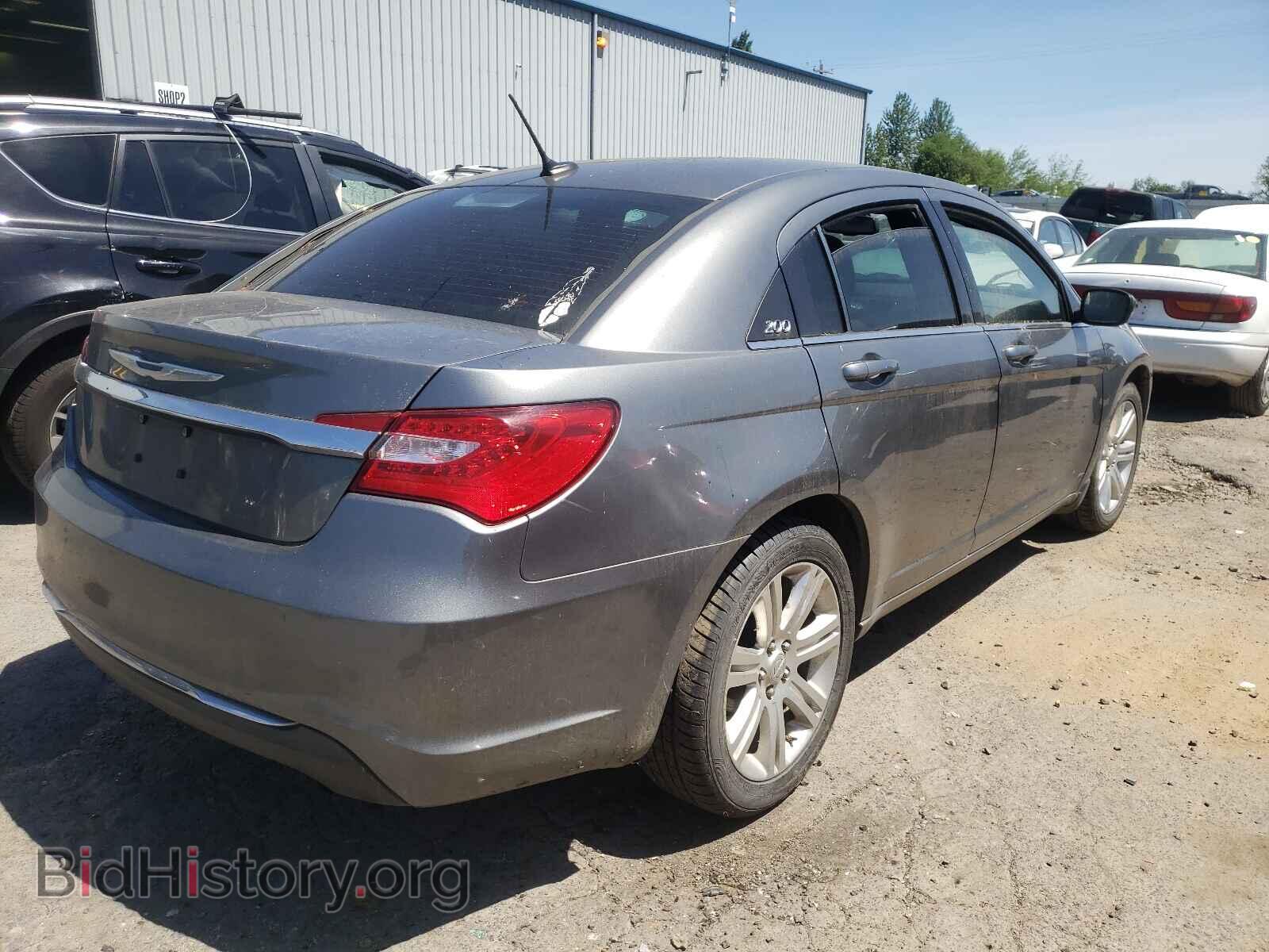 2012 CHRYSLER 200 - VIN: 1C3CCBBB4CN131832 - Фото 4