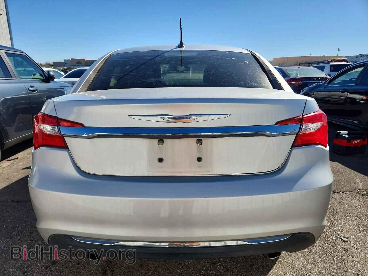 2012 CHRYSLER 200 - VIN: 1C3CCBCG1CN101889 - Фото 6