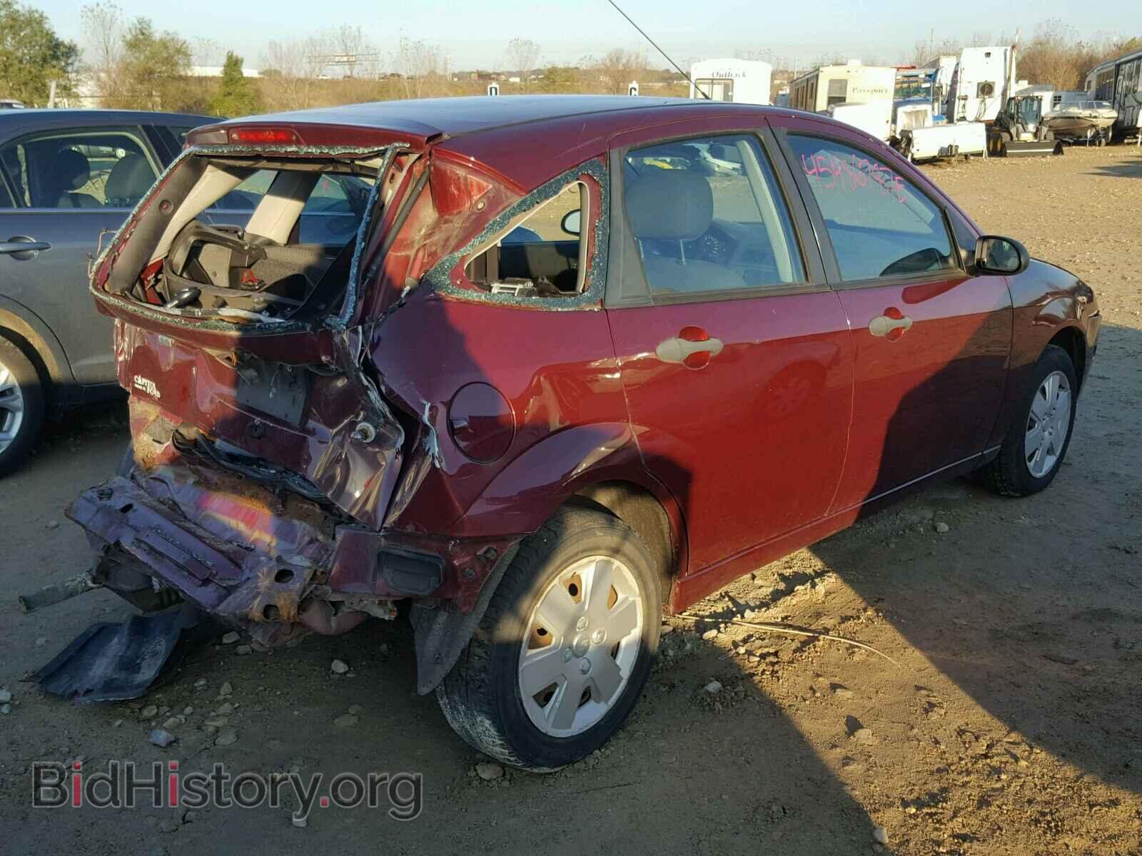 2007 FORD FOCUS - VIN: 1FAHP37N47W163944 - Photo 4