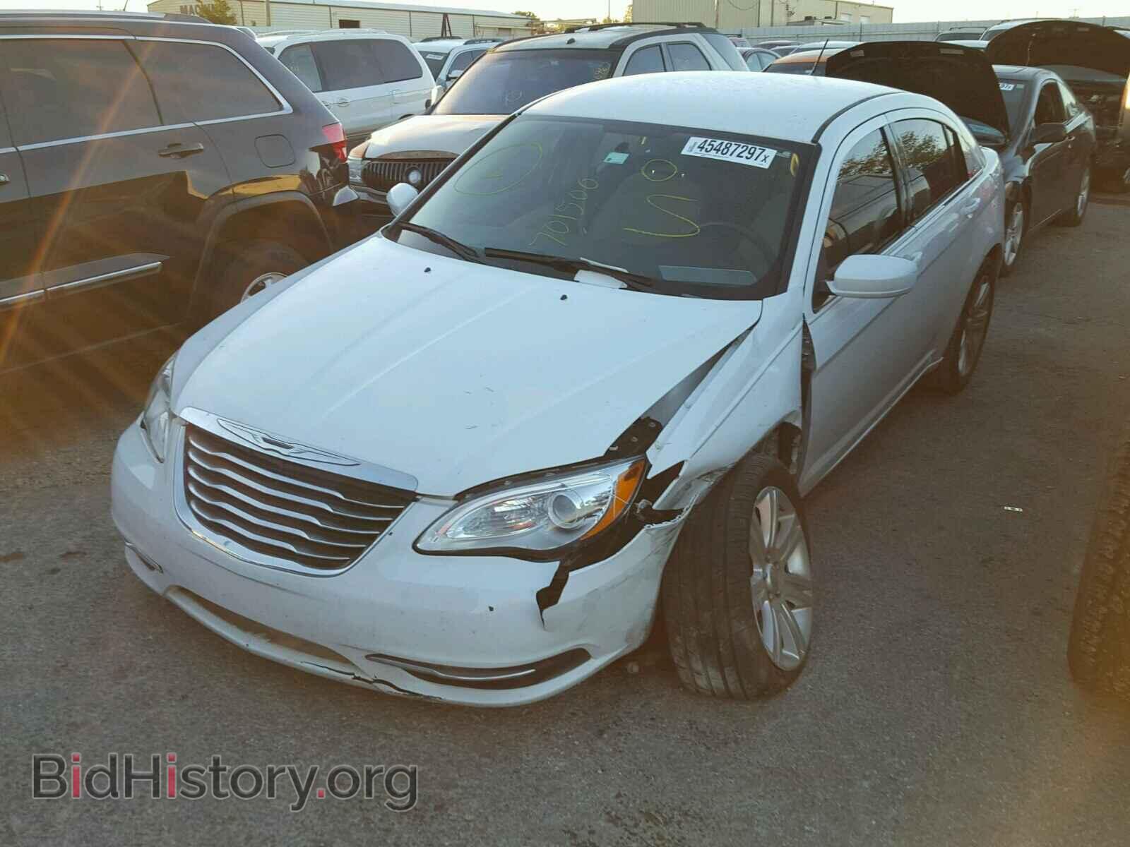 2013 CHRYSLER 200 - VIN: 1C3CCBBB1DN701500 - Фото 2