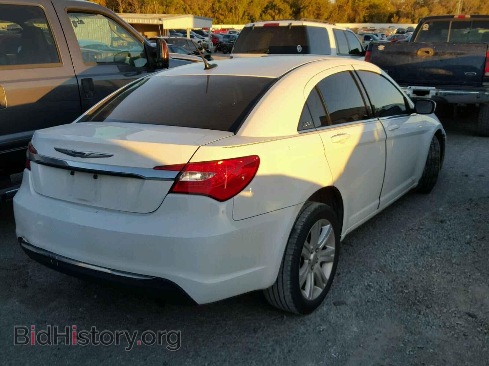 2013 CHRYSLER 200 - VIN: 1C3CCBBB1DN701500 - Фото 4
