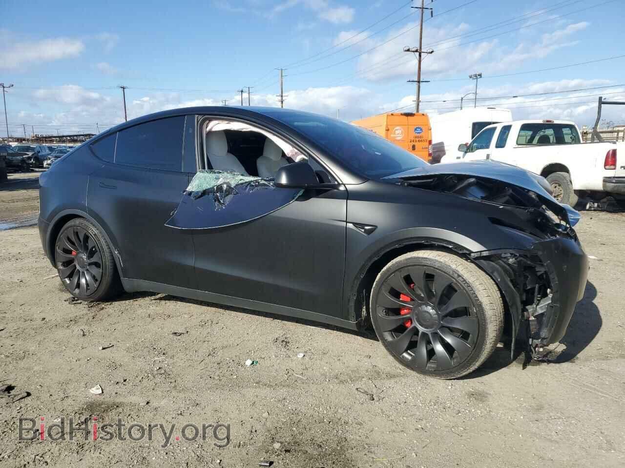 2024 TESLA MODEL Y - VIN: 7SAYGDEF2RF023249 - Photo 4