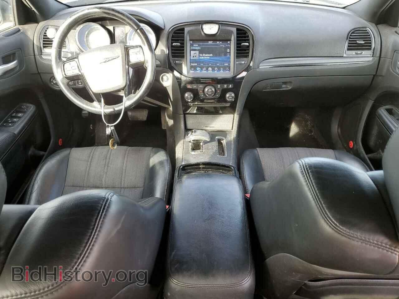 2013 CHRYSLER 300 - VIN: 2C3CCAGG0DH590185 - Фото 8