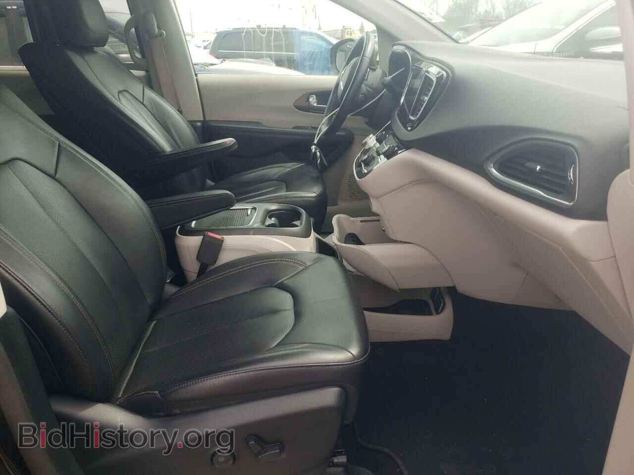 2018 CHRYSLER PACIFICA - VIN: 2C4RC1EG2JR289481 - Фото 5