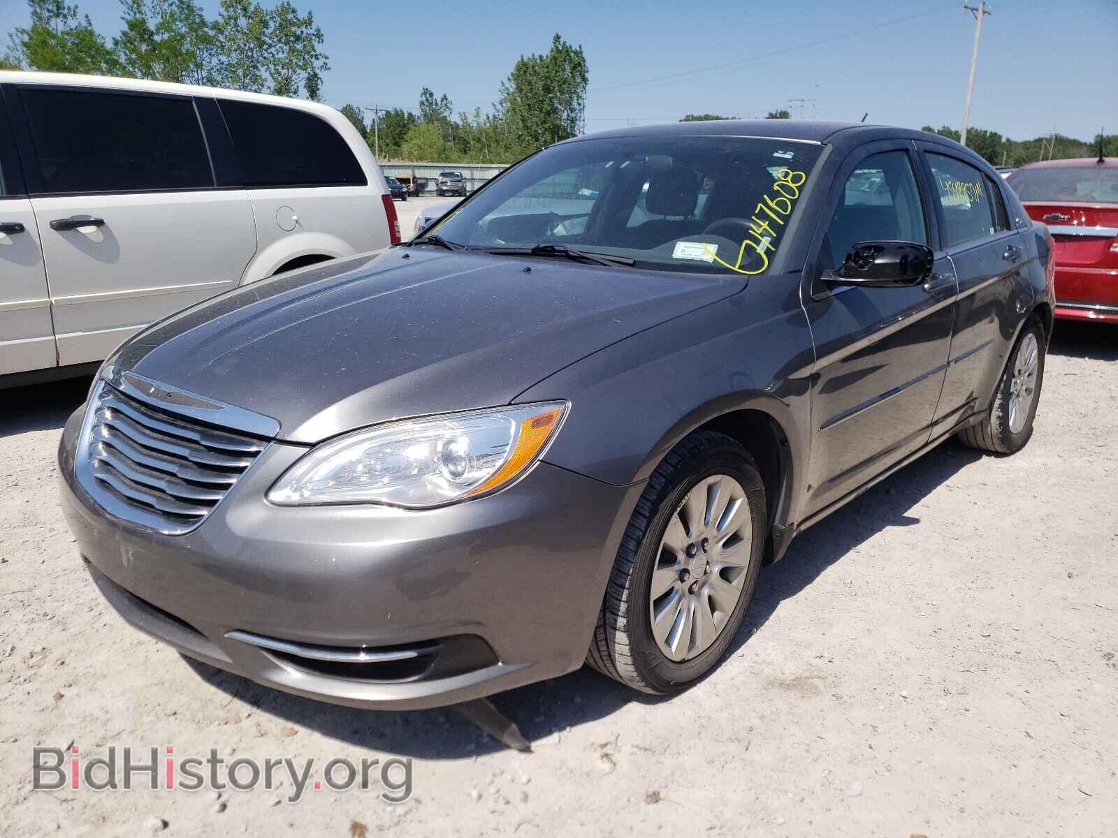 2012 CHRYSLER 200 - VIN: 1C3CCBAB7CN248385 - Фото 2