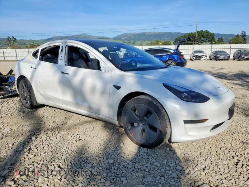 2023 Tesla MODEL 3 (VIN 5YJ3E1EA2PF575475) — фото 4 из 15