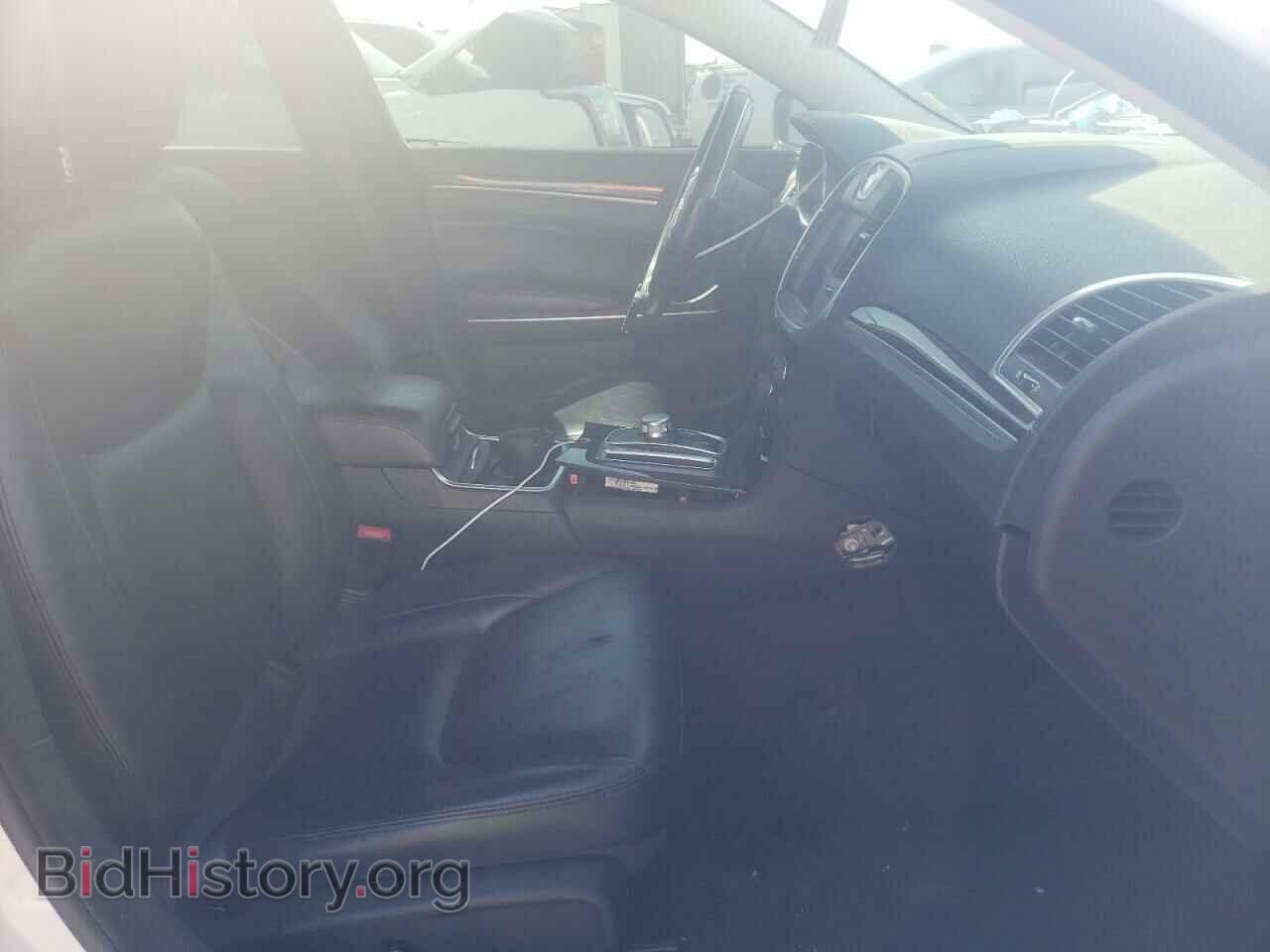 2016 CHRYSLER 300 - VIN: 2C3CCARG4GH164551 - Фото 5