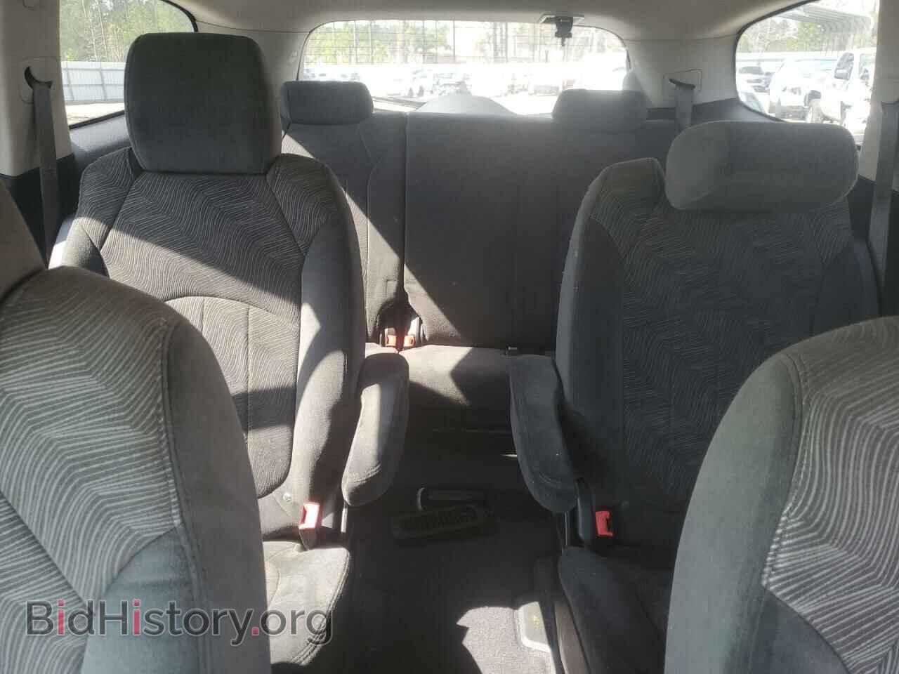 2011 BUICK ENCLAVE - VIN: 5GAKRAED3BJ134502 - Photo 10