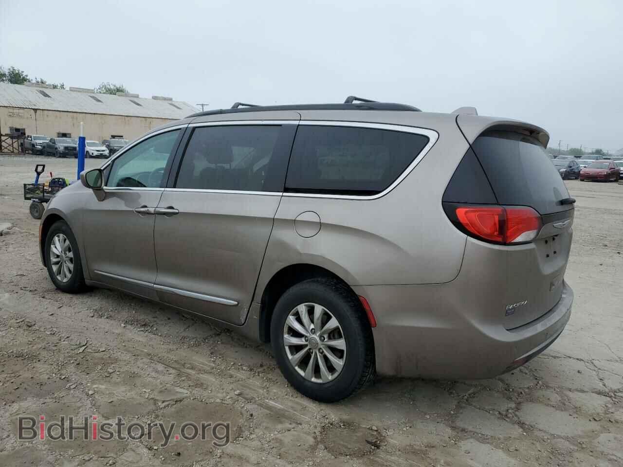 2017 CHRYSLER PACIFICA - VIN: 2C4RC1BG4HR539463 - Фото 2