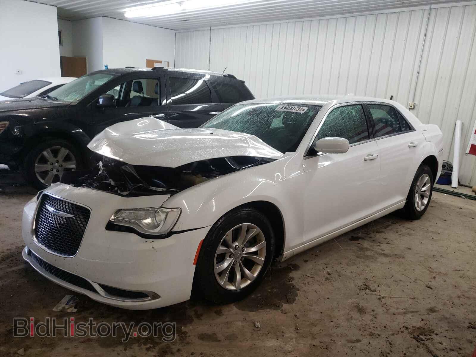 2015 CHRYSLER 300 - VIN: 2C3CCAAG7FH845491 - Фото 2