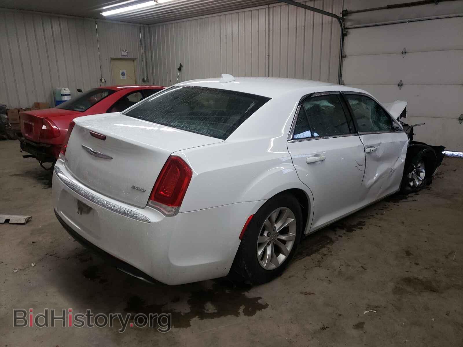 2015 CHRYSLER 300 - VIN: 2C3CCAAG7FH845491 - Фото 4