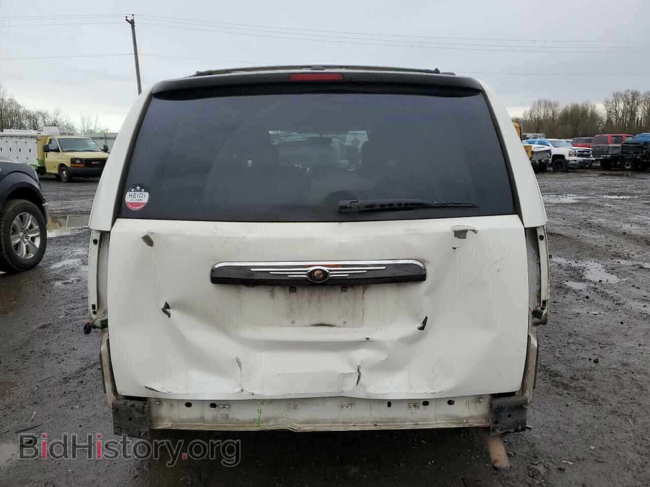 2009 CHRYSLER MINIVAN - VIN: 2A8HR54199R634833 - Фото 6