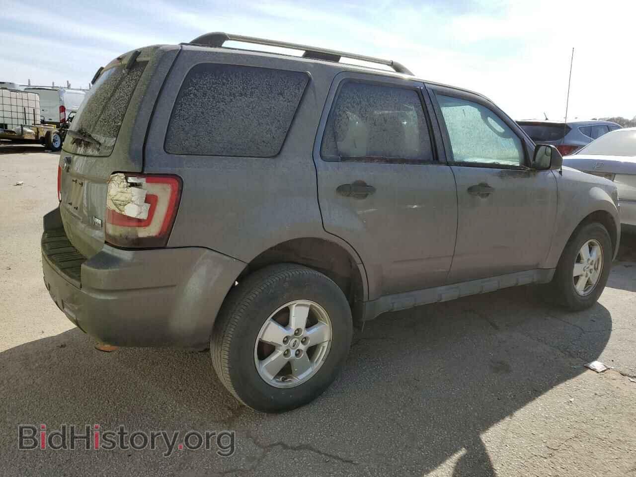 2010 FORD ESCAPE - VIN: 1FMCU0DG4AKD17421 - Фото 3