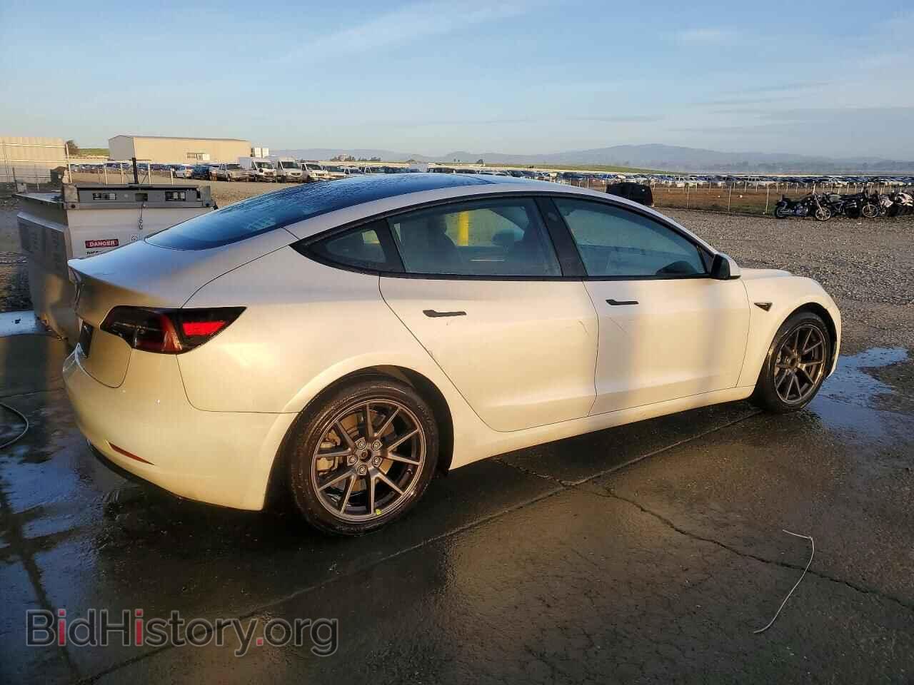 2023 TESLA MODEL 3 - VIN: 5YJ3E1EA3PF449593 - Photo 3