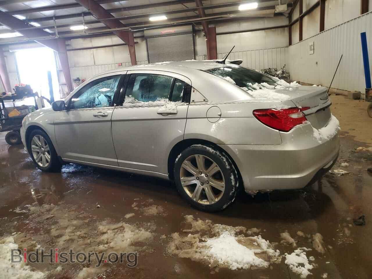 2012 CHRYSLER 200 - VIN: 1C3CCBBB8CN181679 - Фото 2
