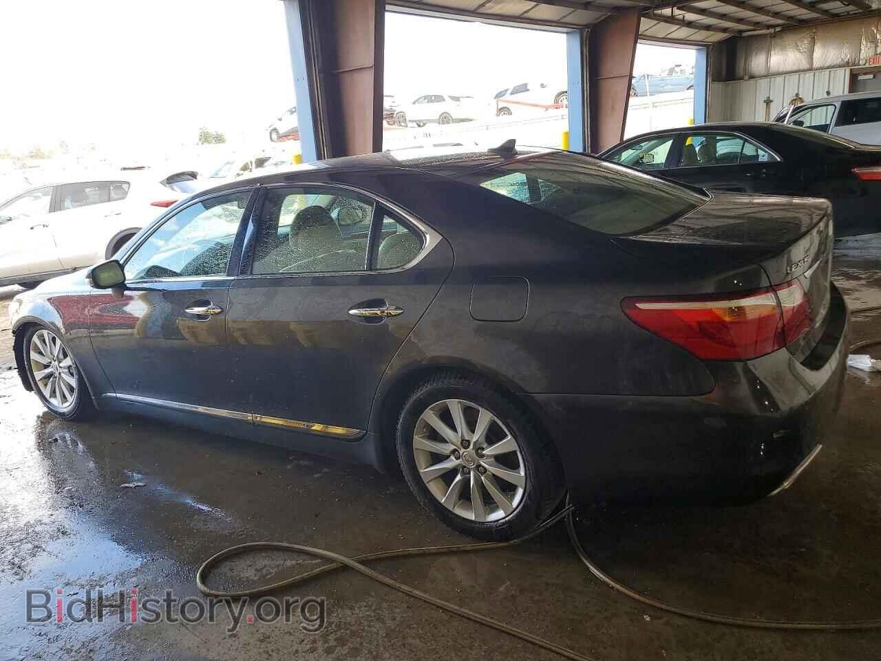 2010 LEXUS LS500 - VIN: JTHCL5EFXA5004669 - Photo 2
