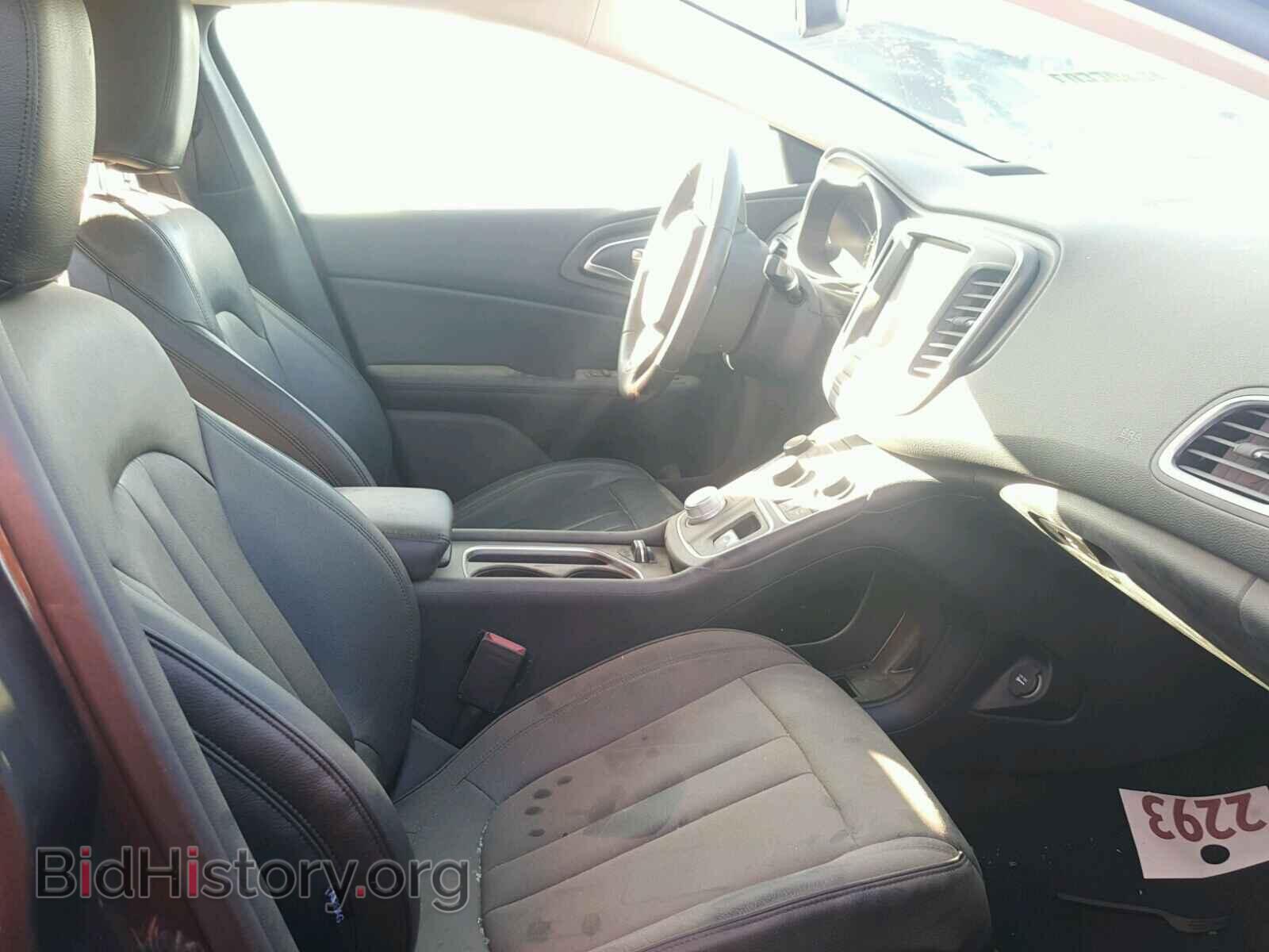 2016 CHRYSLER 200 - VIN: 1C3CCCAB1GN173145 - Фото 5