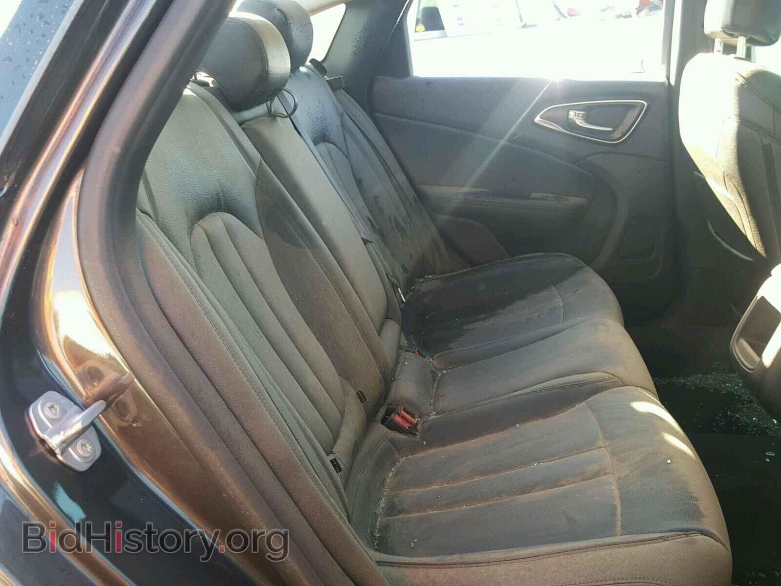2016 CHRYSLER 200 - VIN: 1C3CCCAB1GN173145 - Фото 6
