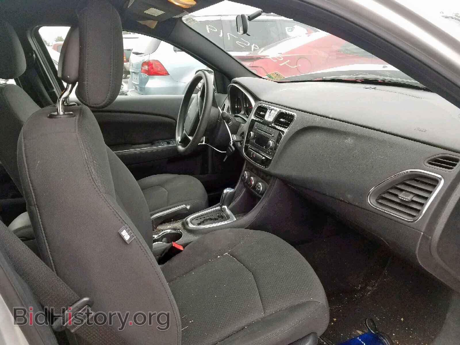 2011 CHRYSLER 200 - VIN: 1C3BC4FB6BN522528 - Фото 5