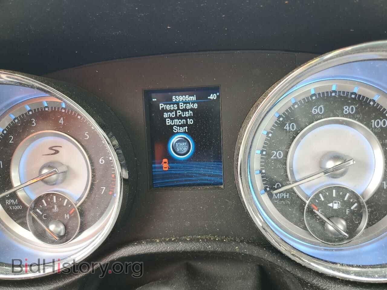2013 CHRYSLER 300 - VIN: 2C3CCABG8DH658966 - Фото 9