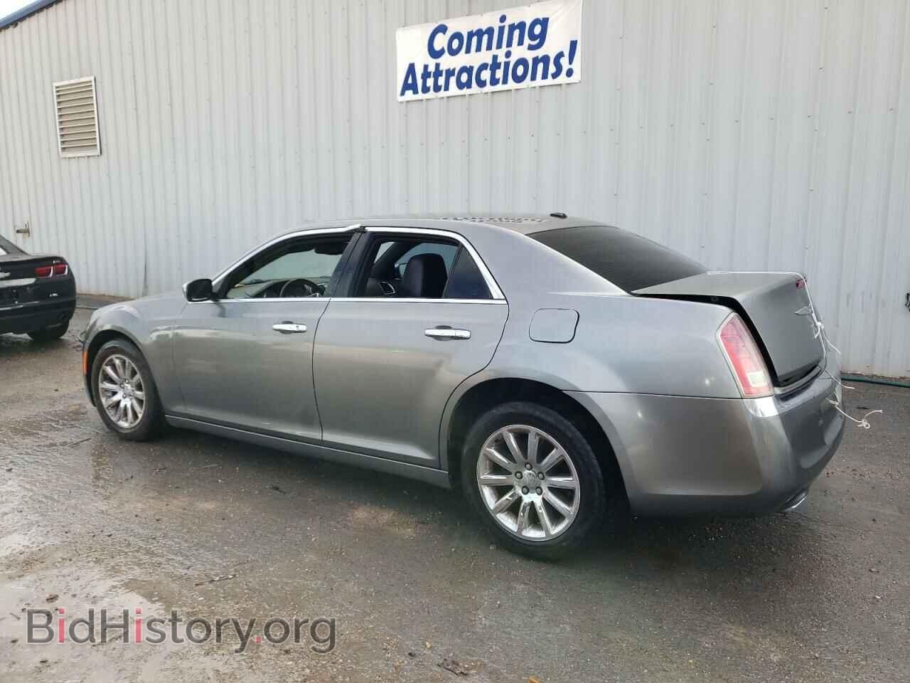 2011 CHRYSLER 300 - VIN: 2C3CA5CG7BH582875 - Фото 2