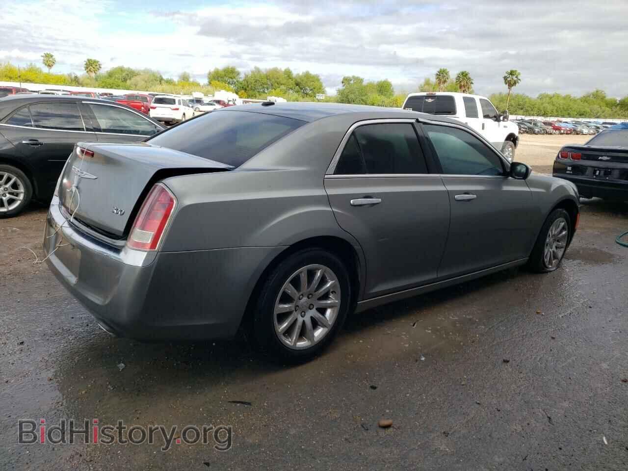 2011 CHRYSLER 300 - VIN: 2C3CA5CG7BH582875 - Фото 3