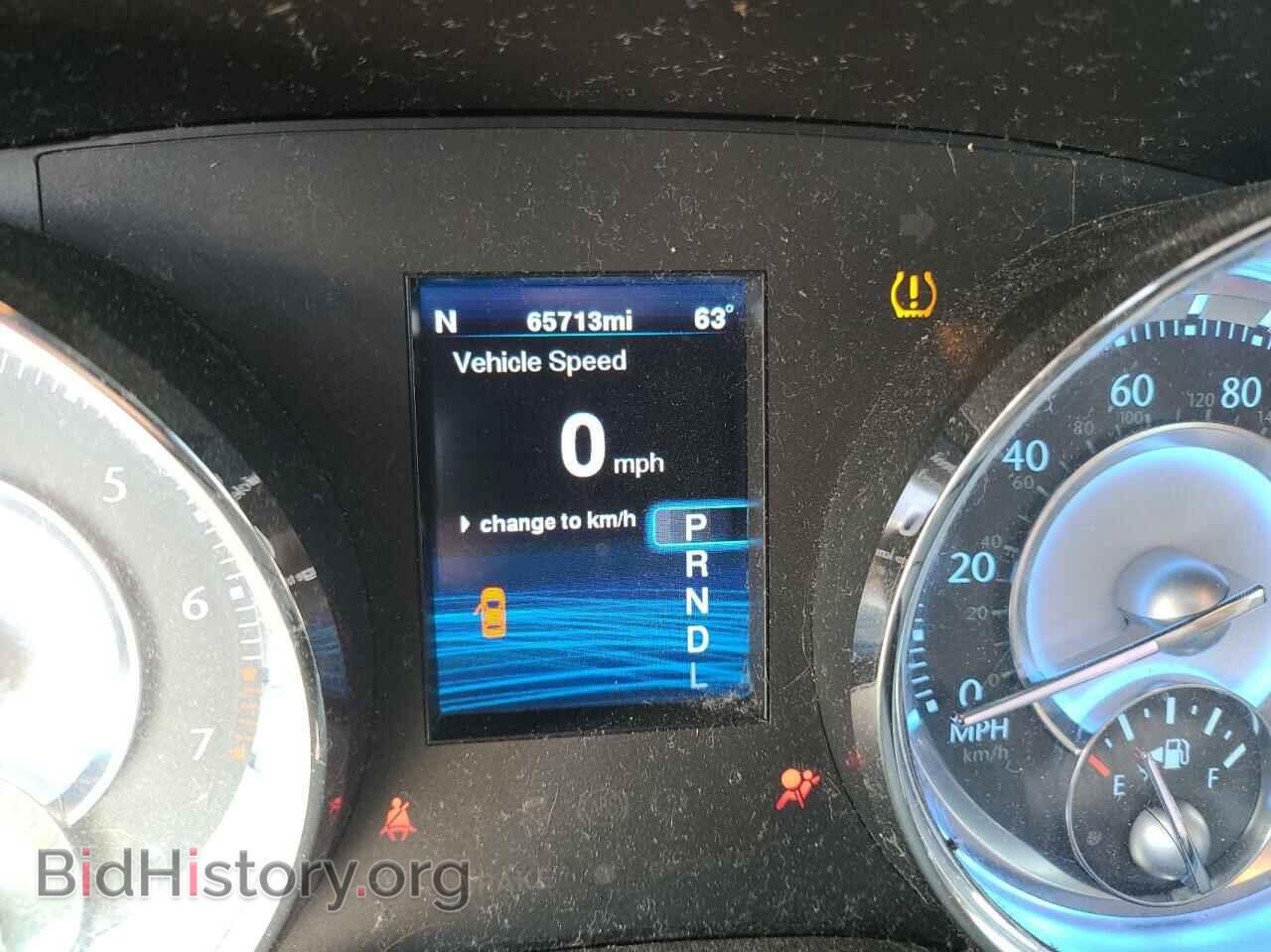2012 CHRYSLER 300 - VIN: 2C3CCACG9CH165293 - Фото 8