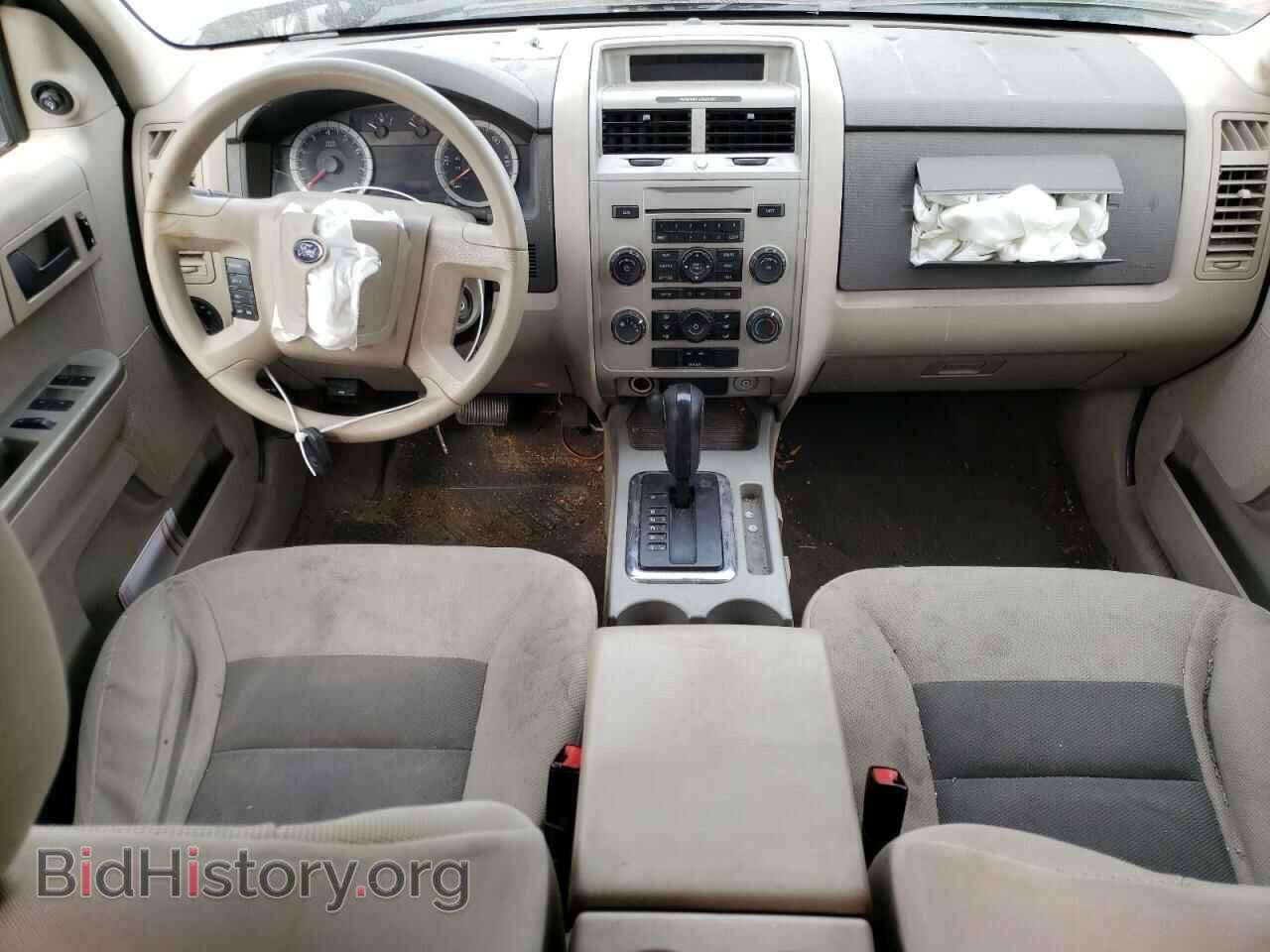 2008 FORD ESCAPE - VIN: 1FMCU93108KB09709 - Фото 8
