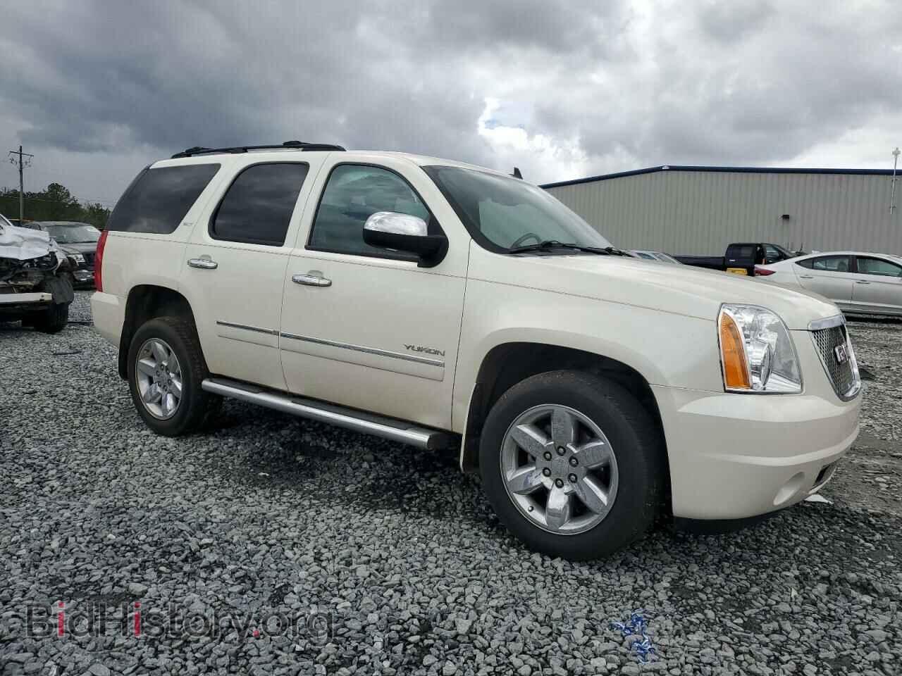 2012 GMC YUKON - VIN: 1GKS1CE04CR112563 - Photo 4