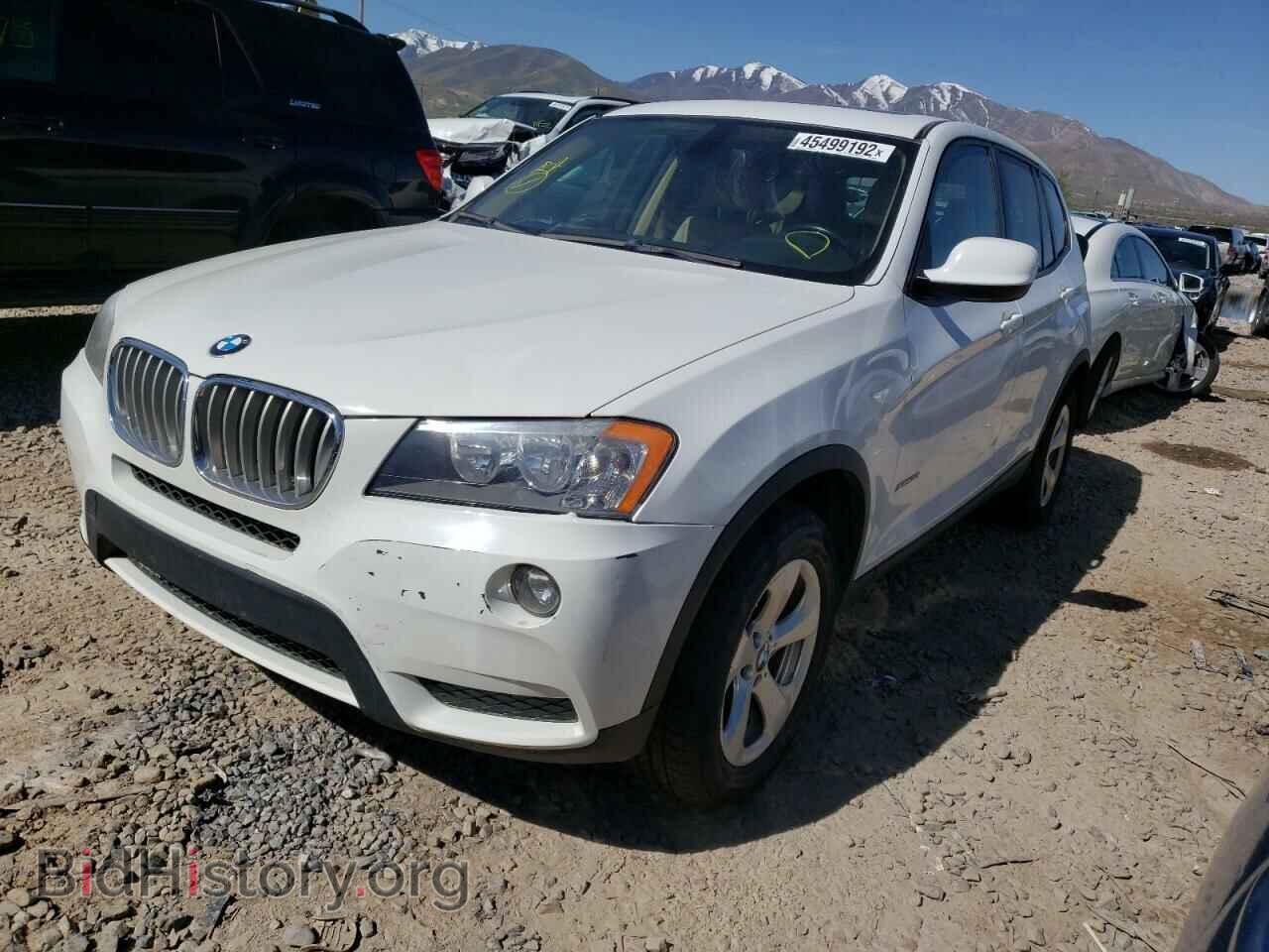 2011 BMW X3 - VIN: 5UXWX5C54BL700159 - Фото 2