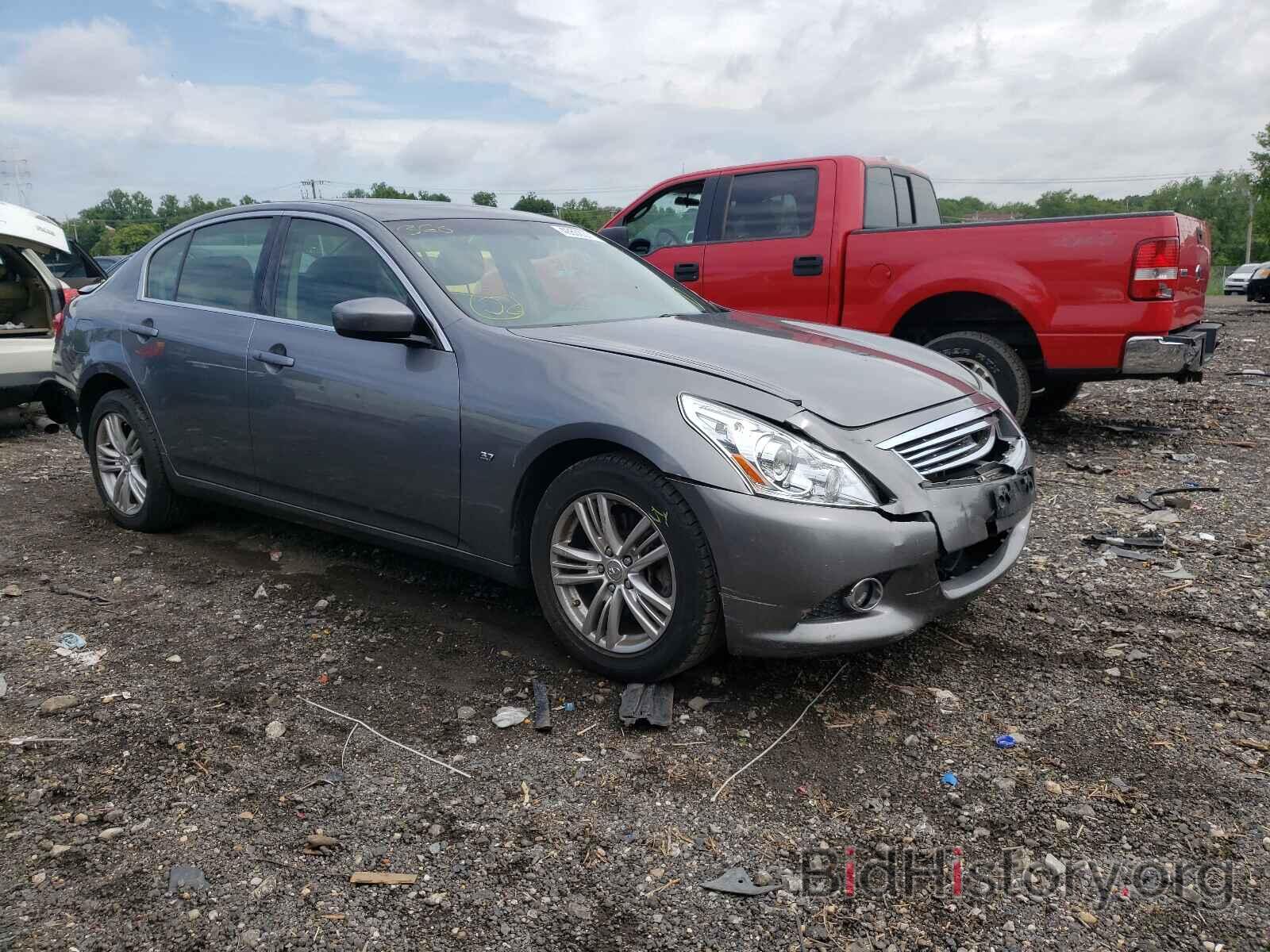 Photo JN1CV6AR8FM522491 - INFINITI Q40 2015