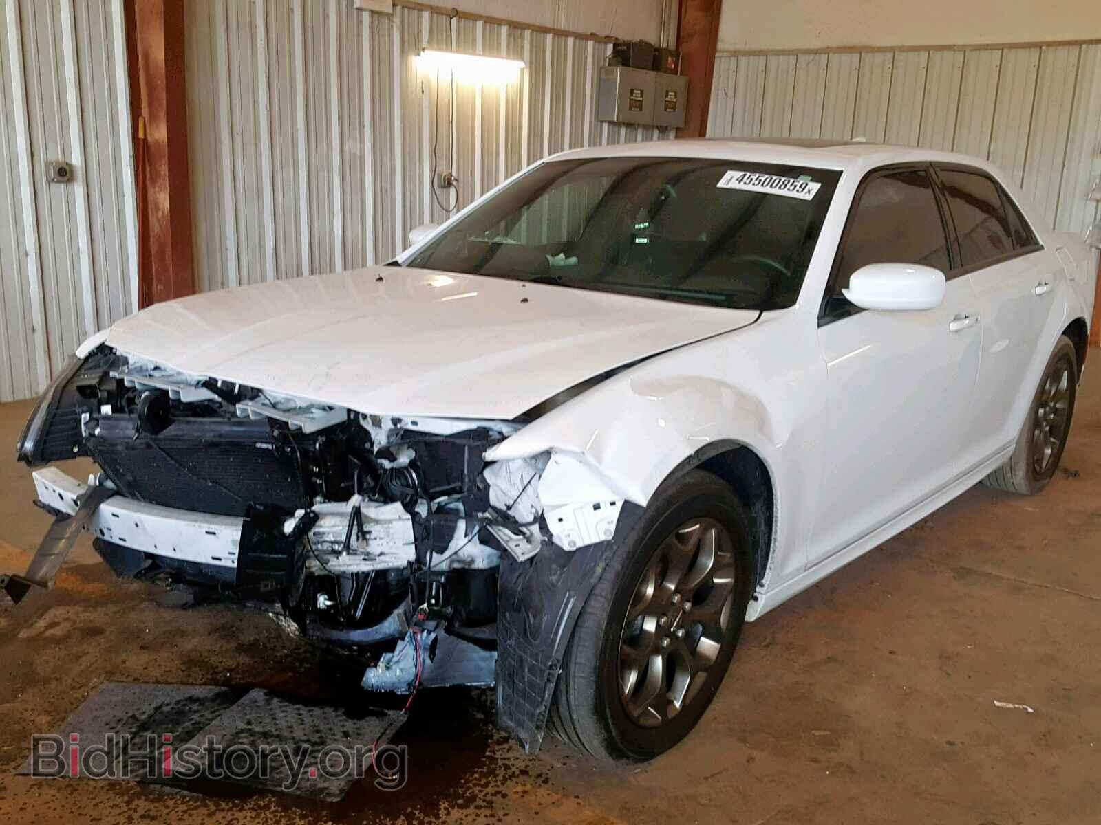 2016 CHRYSLER 300 - VIN: 2C3CCAGG6GH270695 - Фото 2