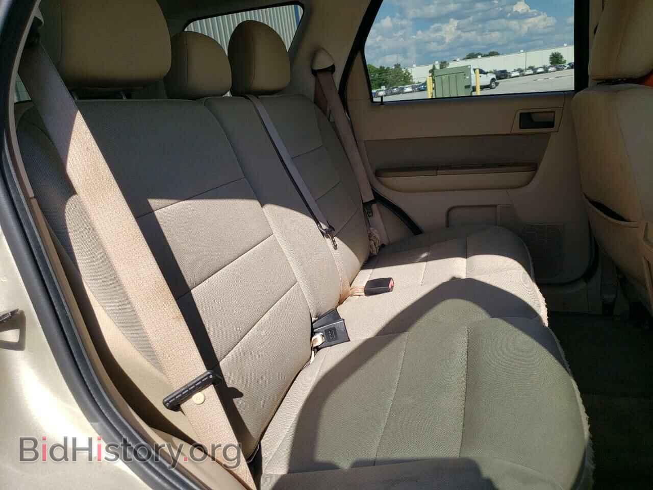 2011 FORD ESCAPE - VIN: 1FMCU0DG9BKB65928 - Фото 6