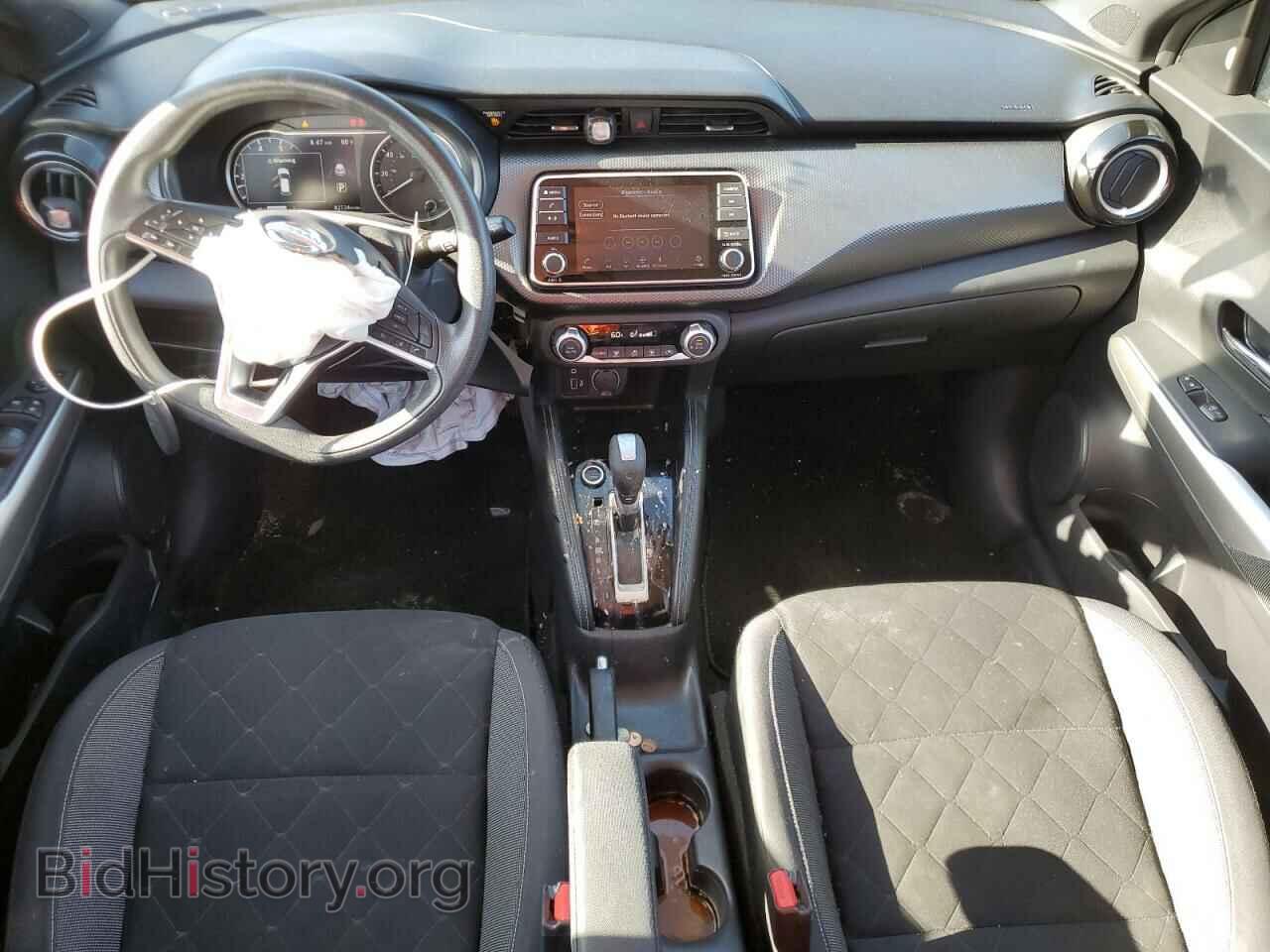 2019 NISSAN KICKS - VIN: 3N1CP5CU3KL553075 - Фото 8