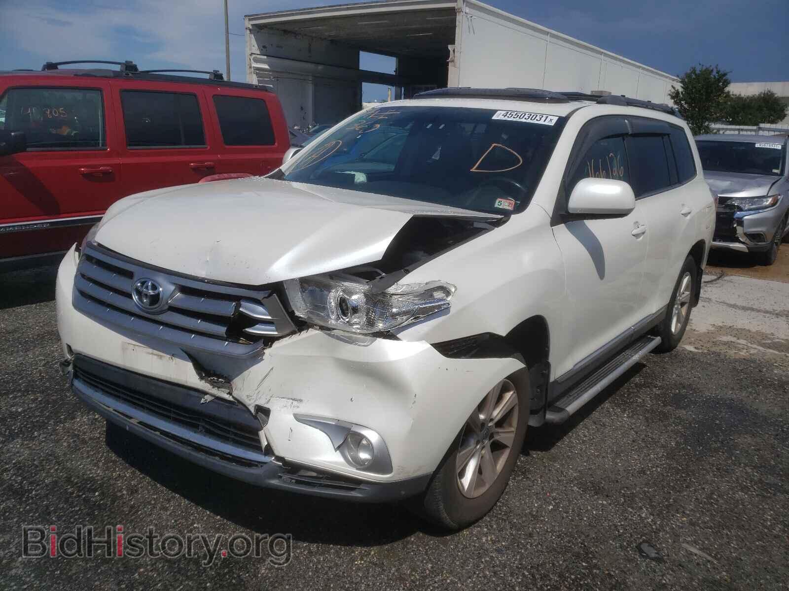 2011 TOYOTA HIGHLANDER - VIN: 5TDBK3EH4BS068983 - Фото 2