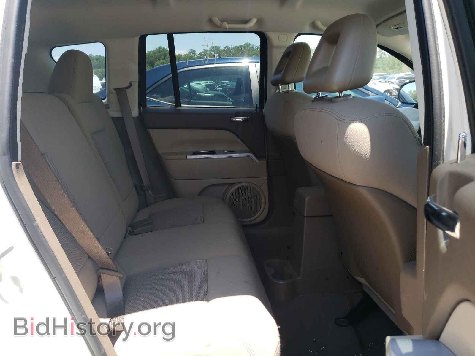 2008 JEEP COMPASS - VIN: 1J8FT47W68D706759 - Фото 6