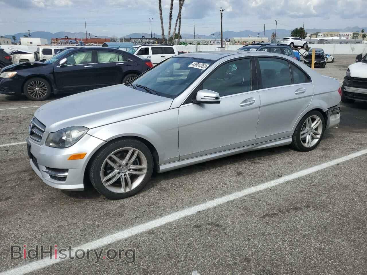 Фотография WDDGF4HB2EA965251 - MERCEDES-BENZ C-CLASS 2014