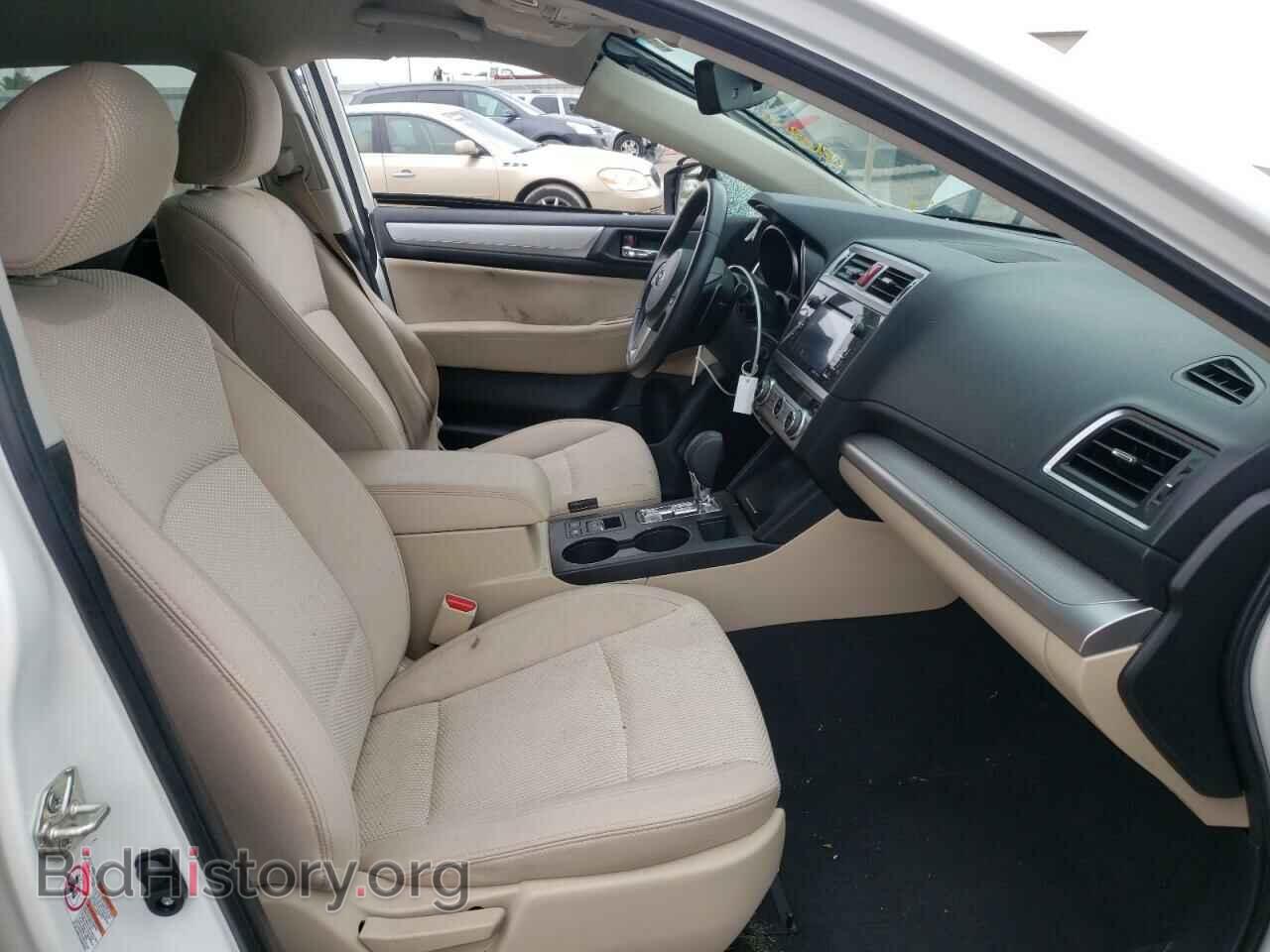 2017 SUBARU OUTBACK - VIN: 4S4BSAFC2H3437868 - Фото 5