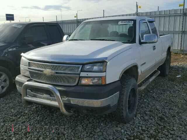 2006 CHEVROLET SILVERADO - VIN: 1GCHK29U16E192992 - Фото 2